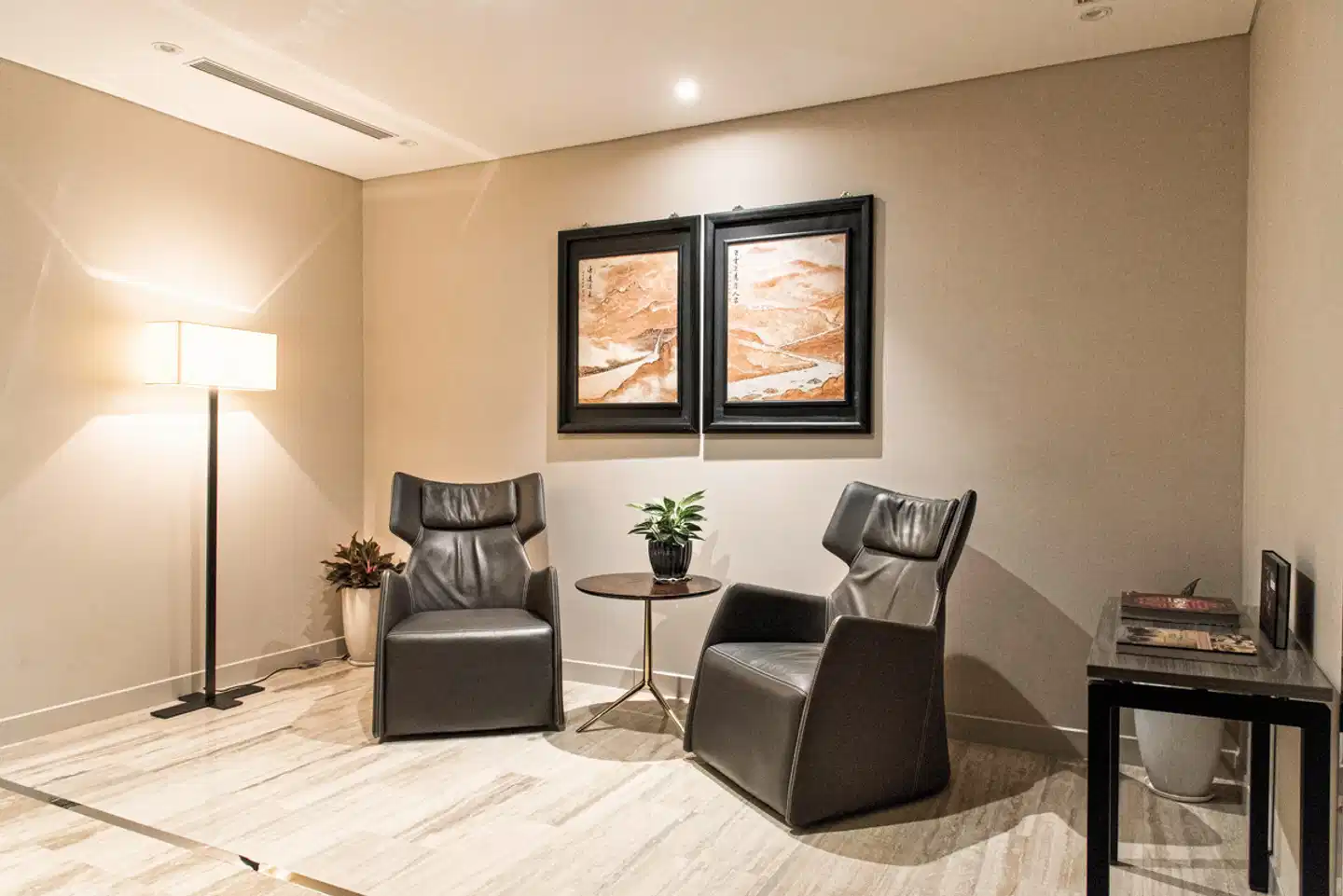 Sherwood Suites Saigon Wohnbeispiel