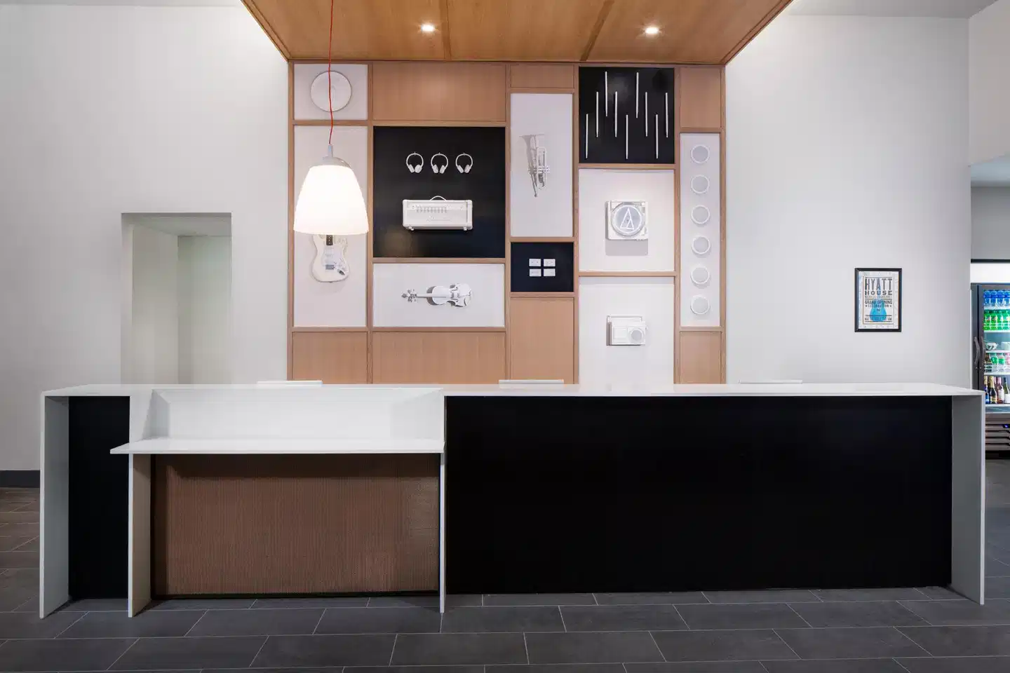 Hyatt House Nashville at Vanderbilt Lobby