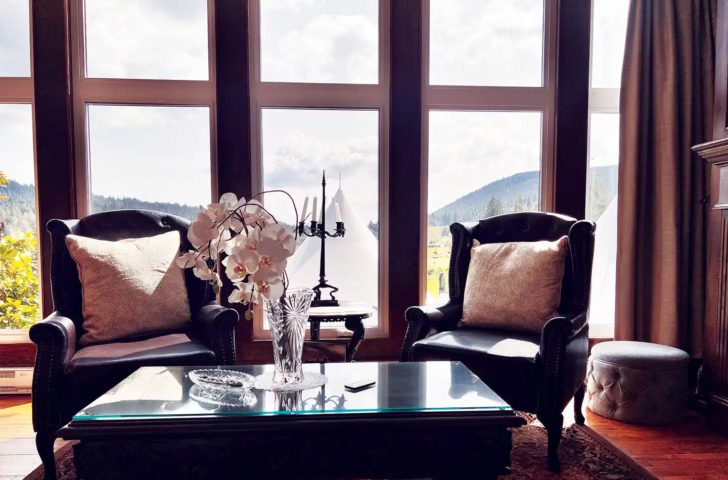 Woodstone Manor Inc. Restaurant