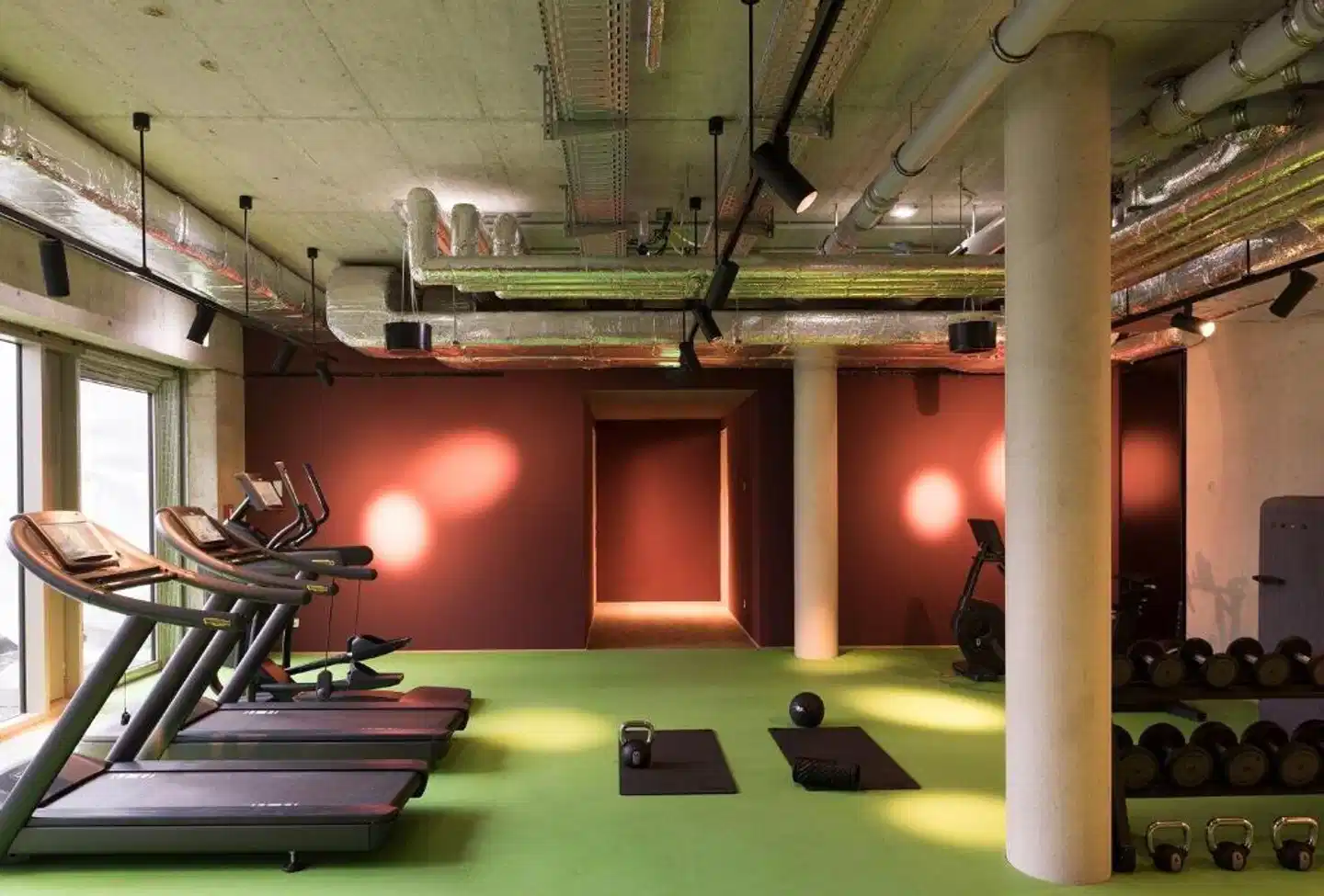 b'mine hotel Düsseldorf Sport und Entertainment