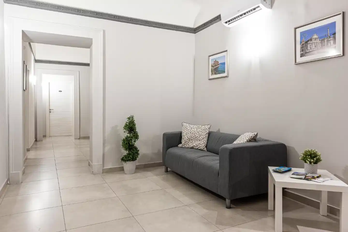 Hotel Costanza Lobby