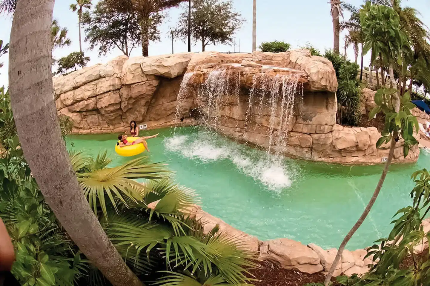 Spectrum Resort Apartments Pool