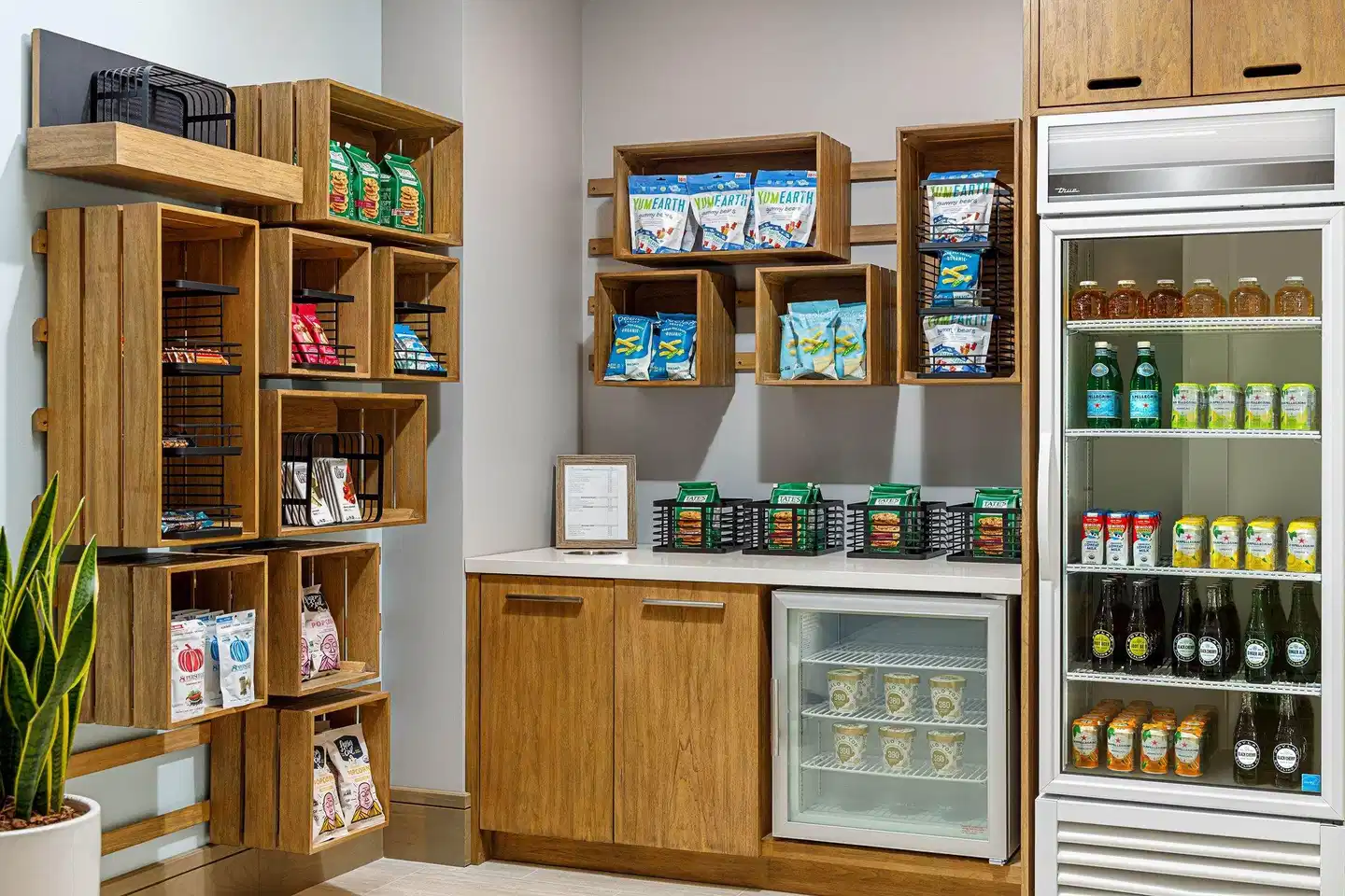 Element Nashville Vanderbilt West End Lobby