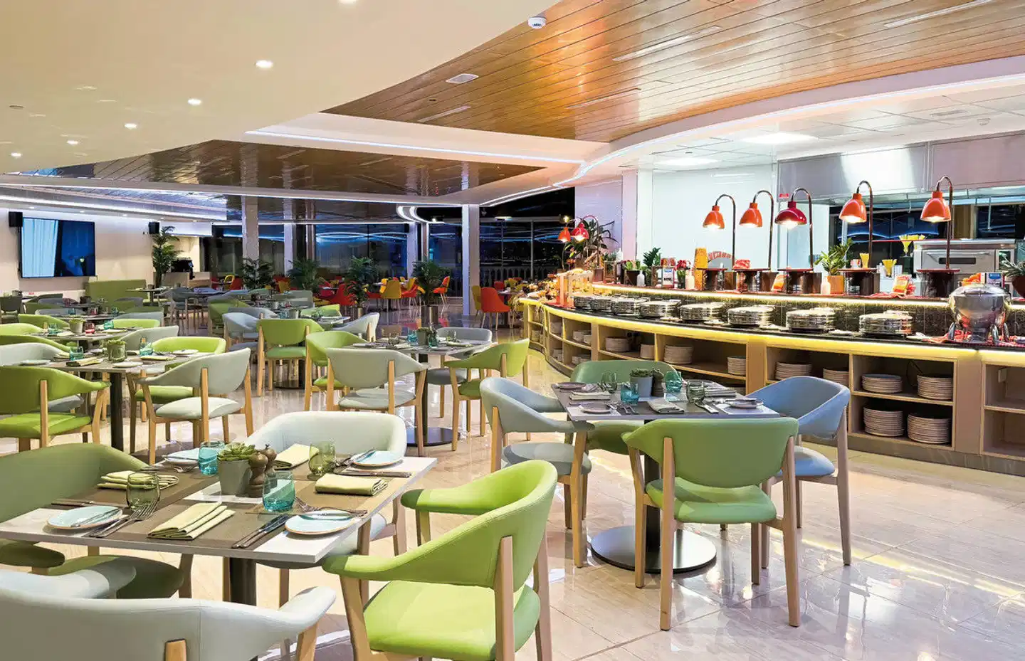 Swissotel Al Murooj Dubai Restaurant