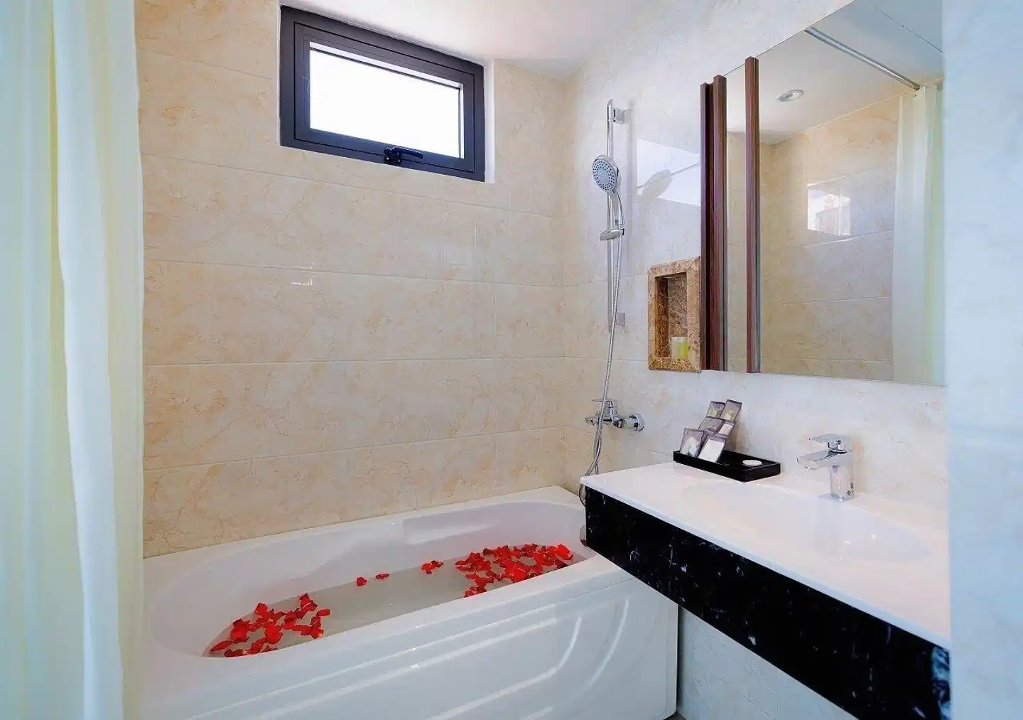 Masova Hotel Badezimmer