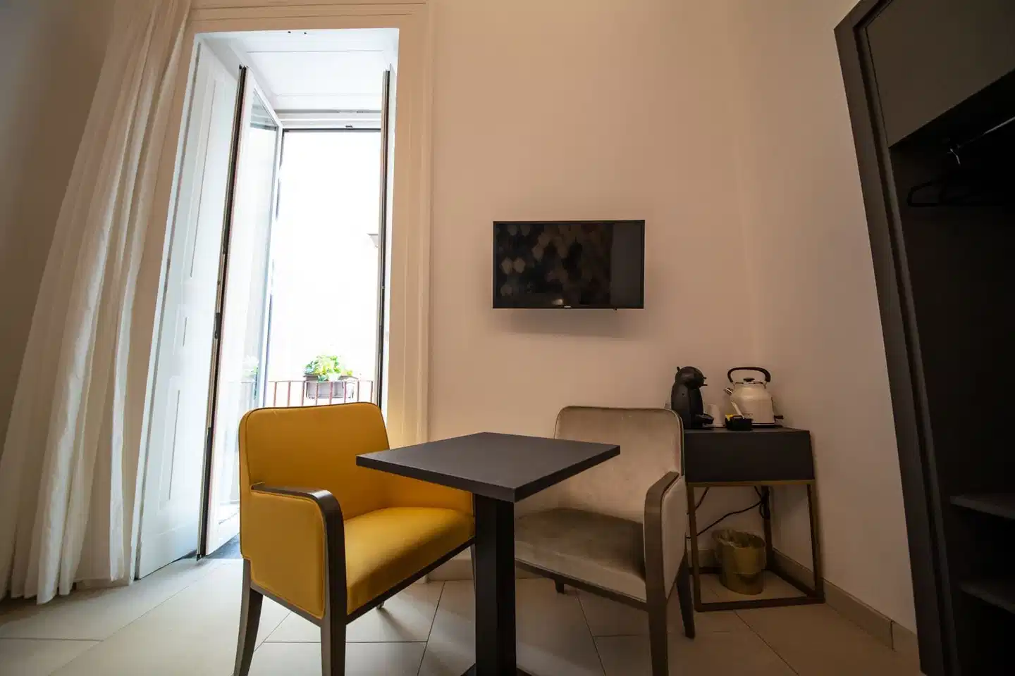 B&B Napoli Time Wohnbeispiel