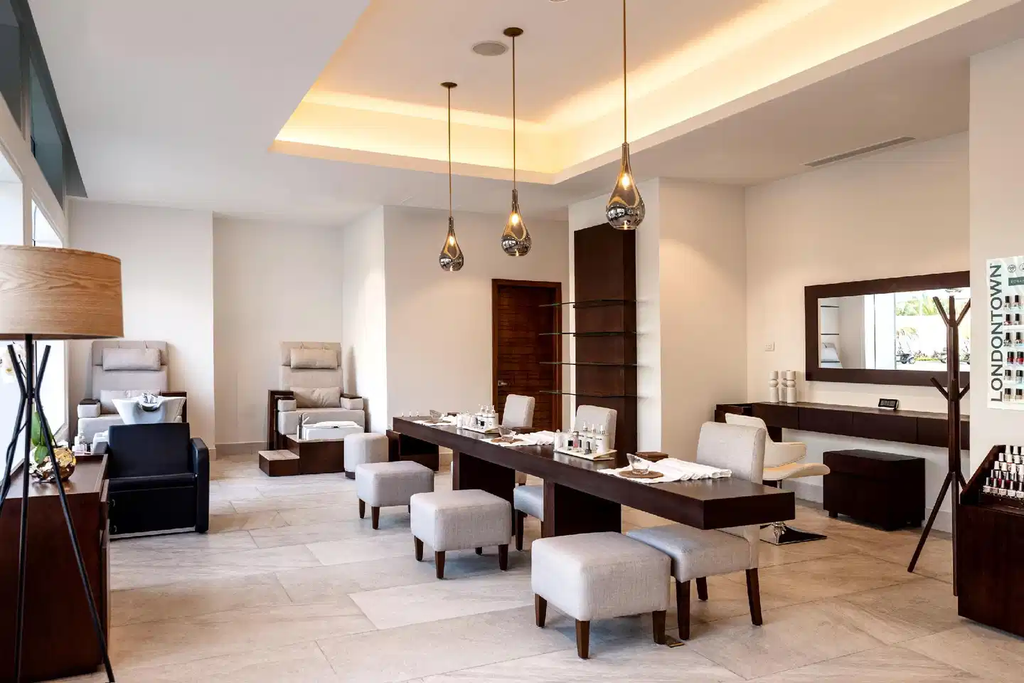 Margaritaville Island Reserve Cap Cana Wave by Karisma Bar