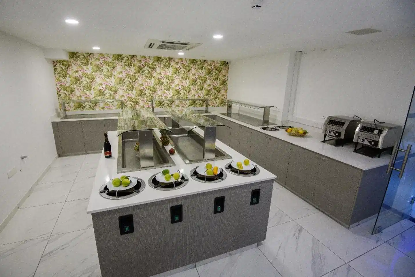 Milea Hotel Restaurant