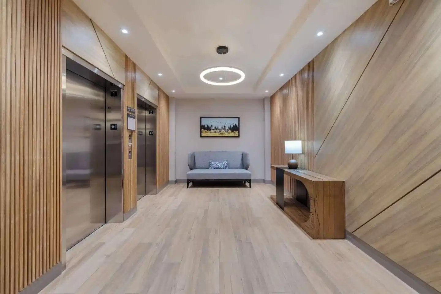 Hyatt Place Flagstaff Lobby