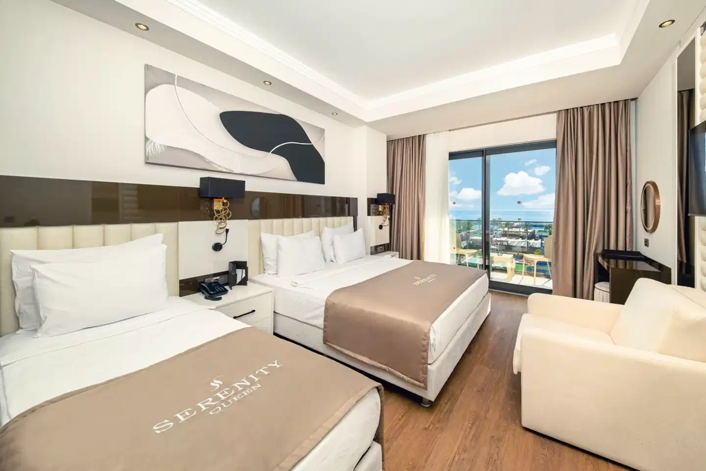 Serenity Queen Hotel Wohnbeispiel