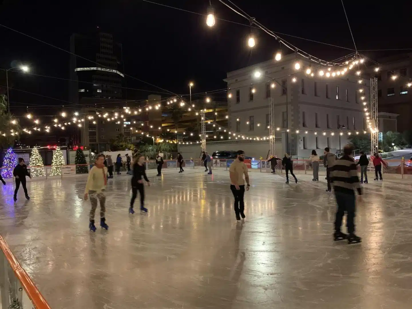 The Leo Kent Hotel, Tucson, a Tribute Portfolio Hotel Bar