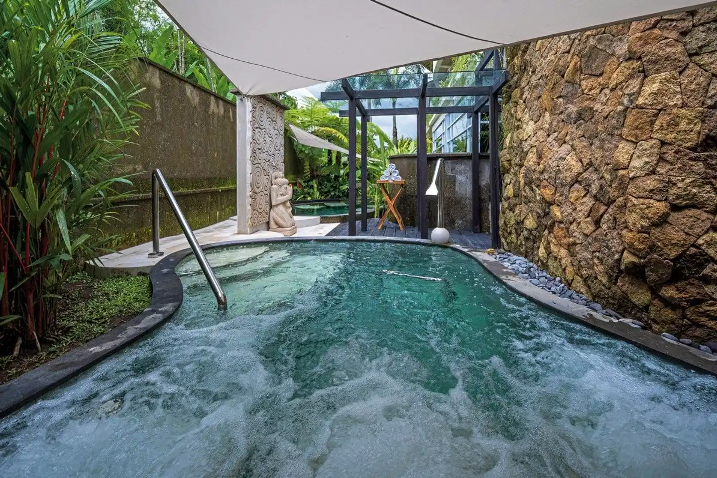 Kappa Senses Ubud Hallenbad