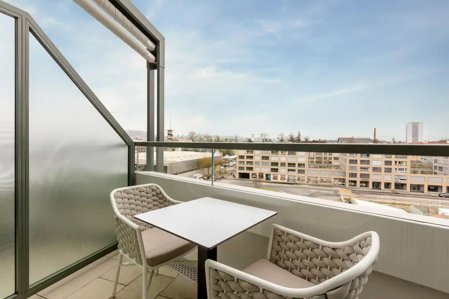 Courtyard by Marriott Biel/Bienne Terrasse