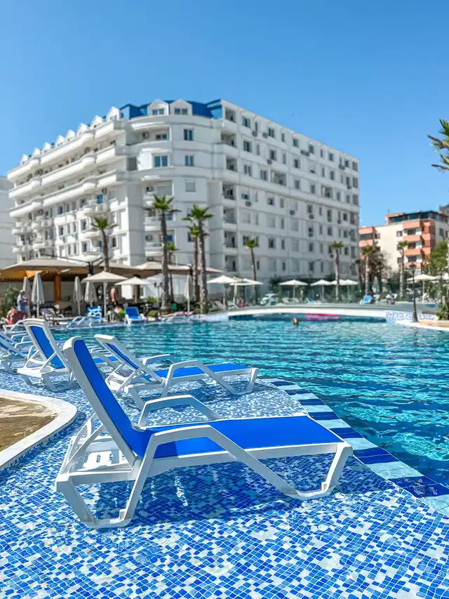 Fafa Aqua Blue Hotel POOL