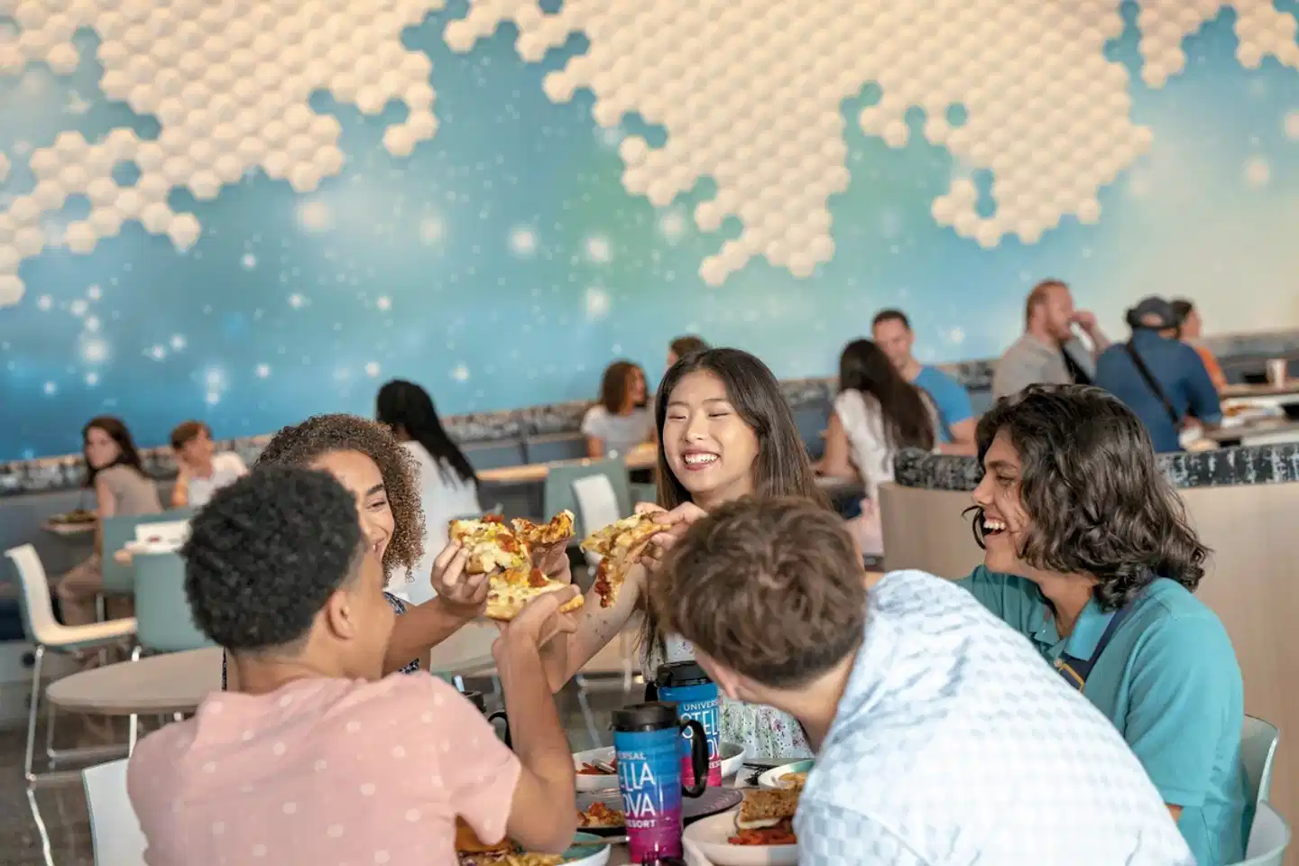 Universal Stella Nova Resort Personen