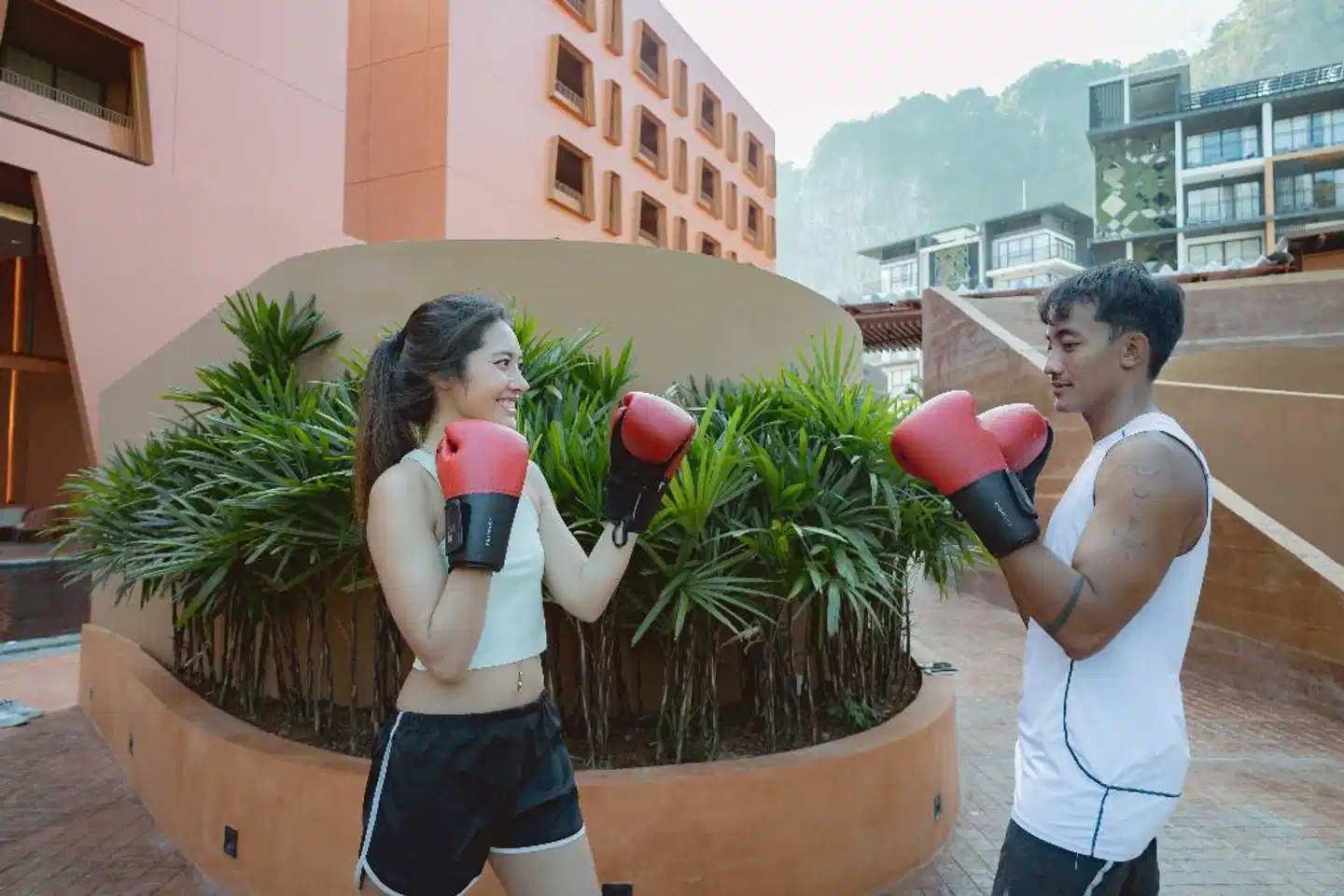 Hotel Adam Krabi Personen