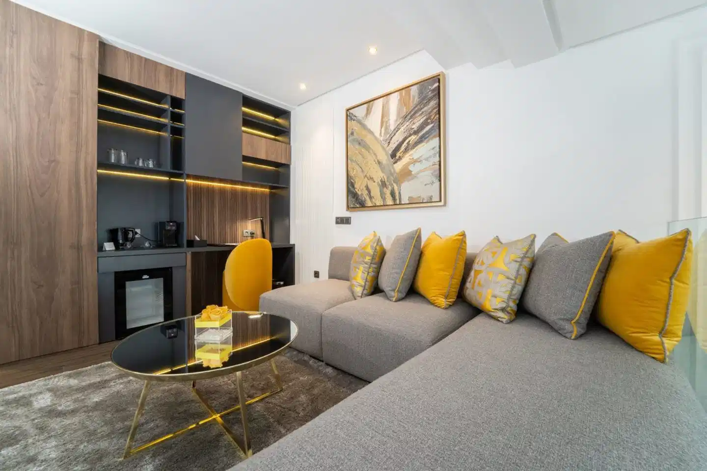 Petit Palace Suites Hotel Wohnbeispiel