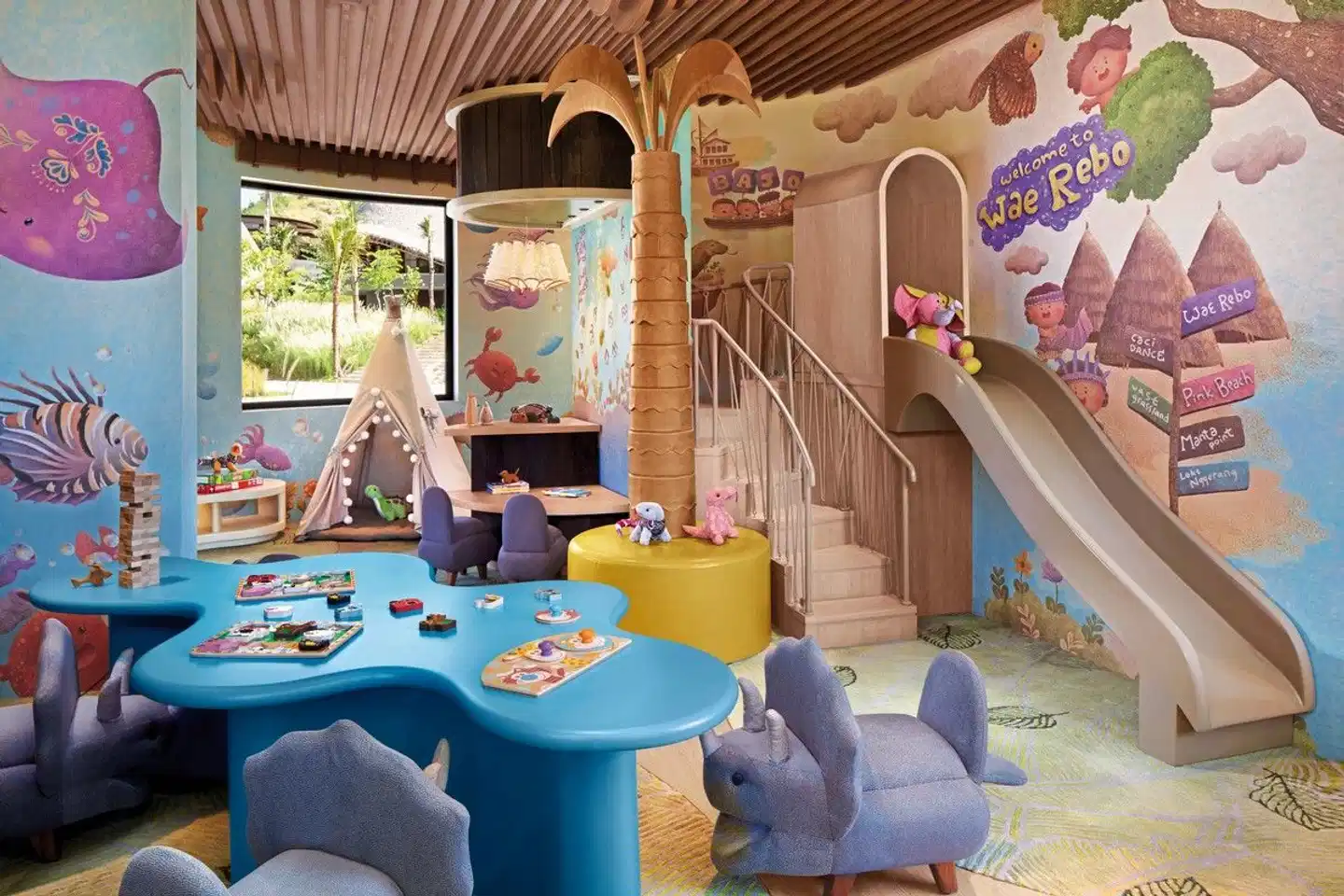 Lanson Place Parliament Gardens Sport und Entertainment