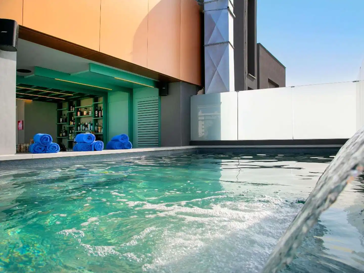 Mercure Larnaca City Pool