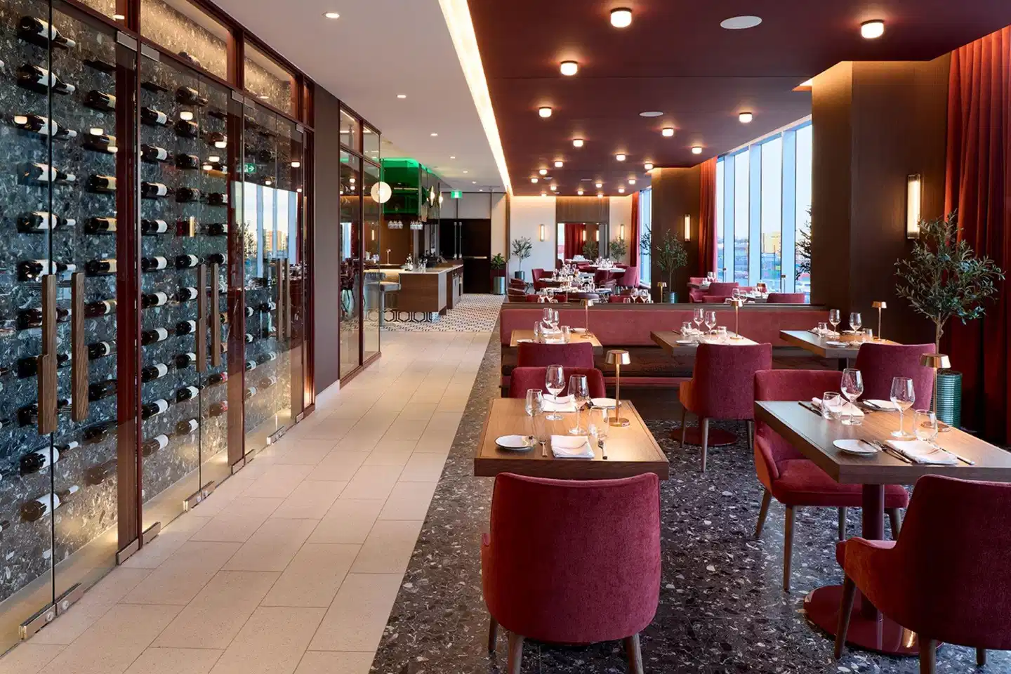 Courtyard By Marriott Montreal Laval Restaurant