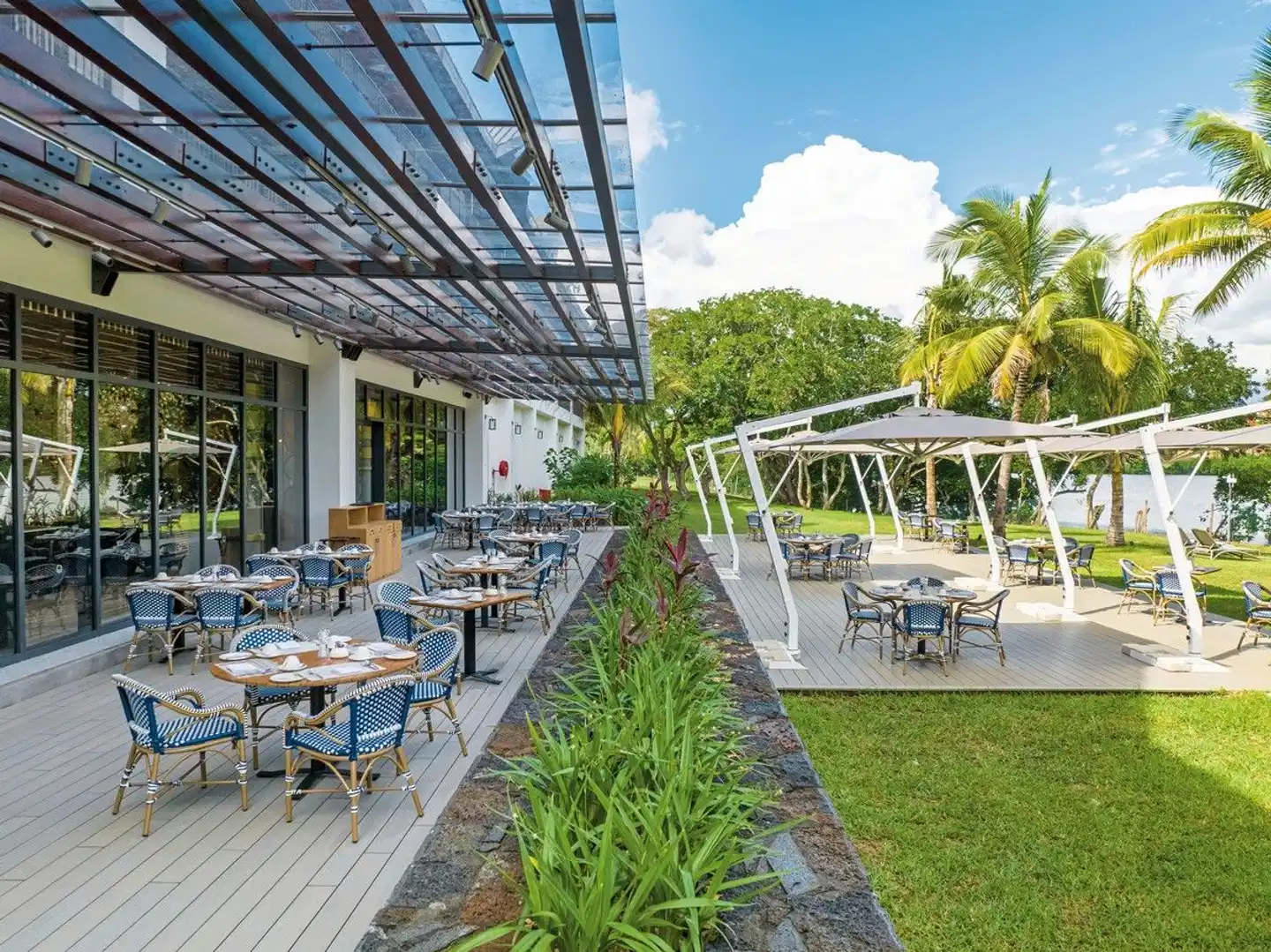Oceans Creek Beach Hotel Mauritius Terrasse