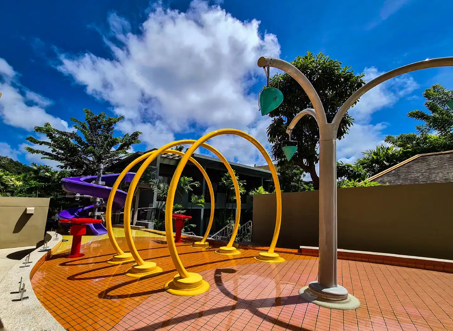 Metadee Elite Sport und Entertainment