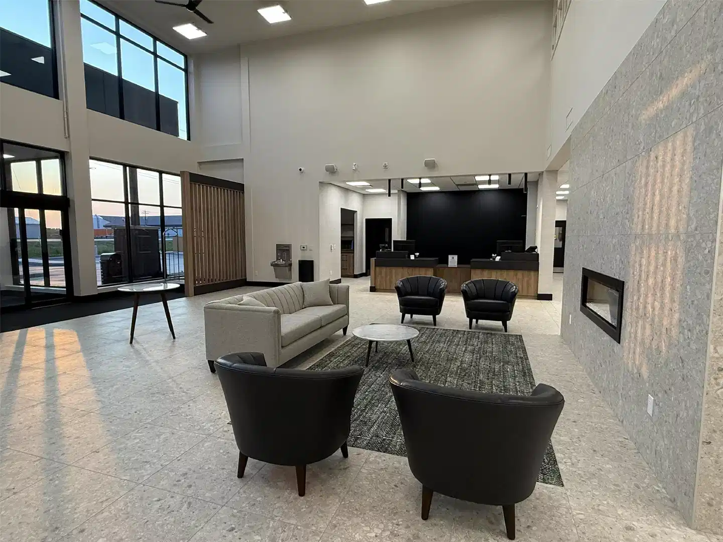 Best Western Plus Neepawa Hotel Lobby