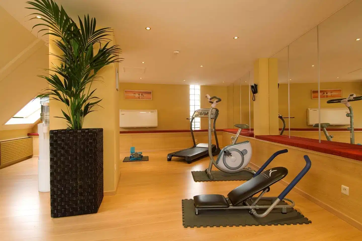 NH Brussels Louise Wellness