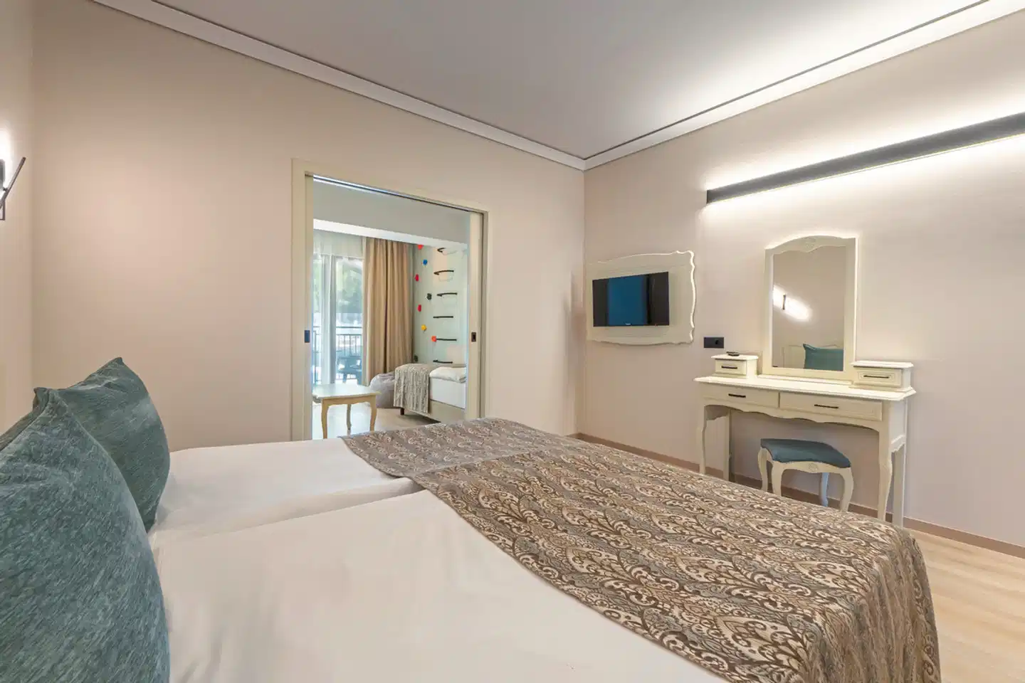 GRIFID Aqua Club Bolero ACCOMMODATION