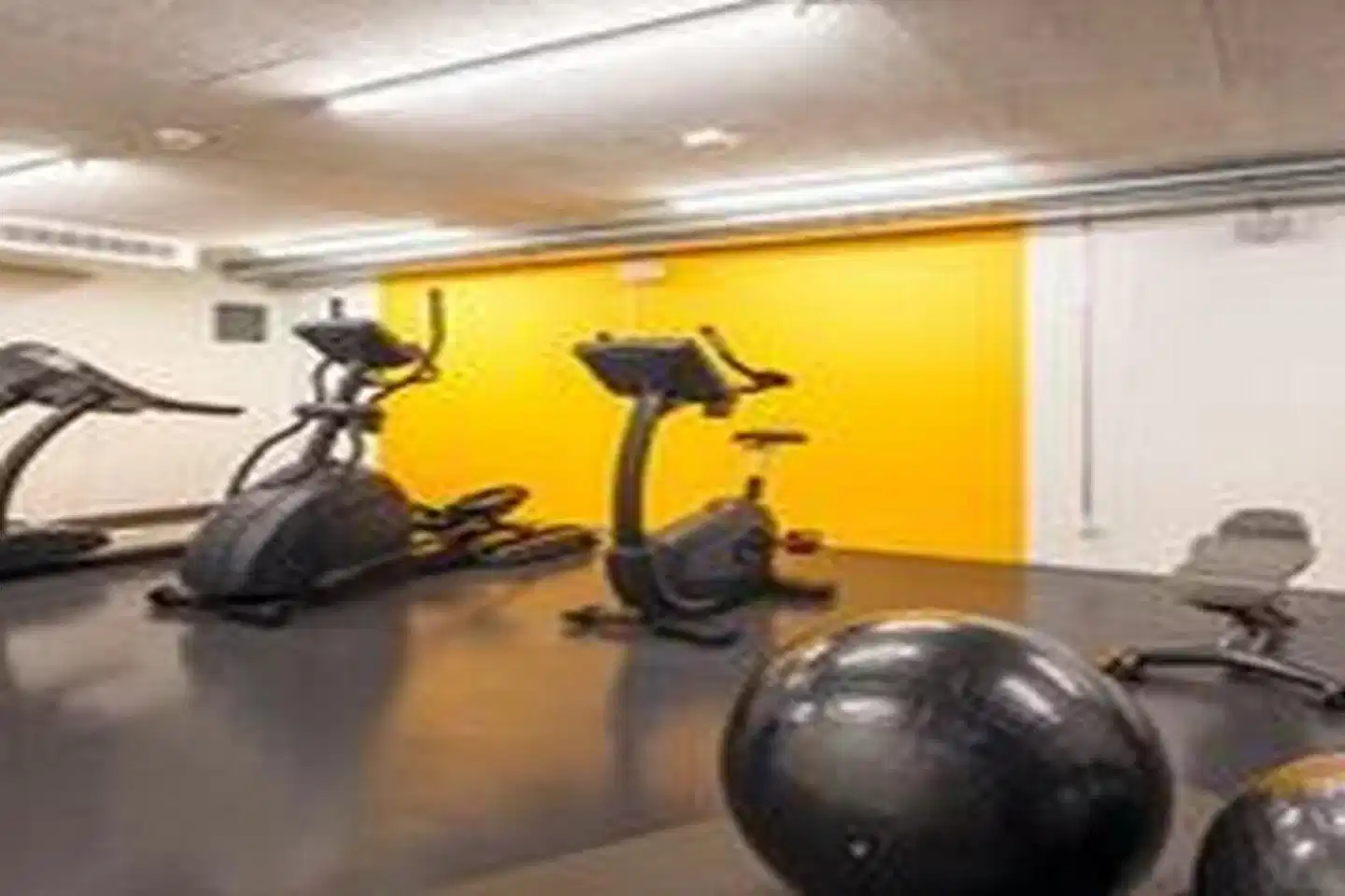 Züri by Fassbind Sport und Entertainment