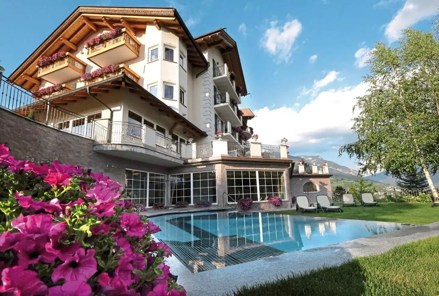 Lagorai Alpine Resort & Spa Aussenansicht