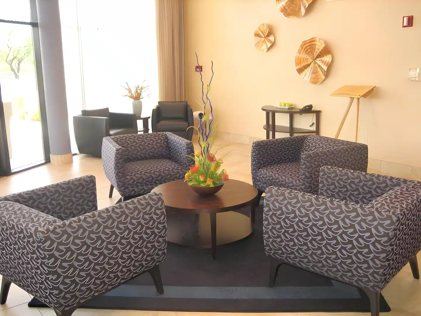 Holiday Inn Express Scottsdale North Lobby