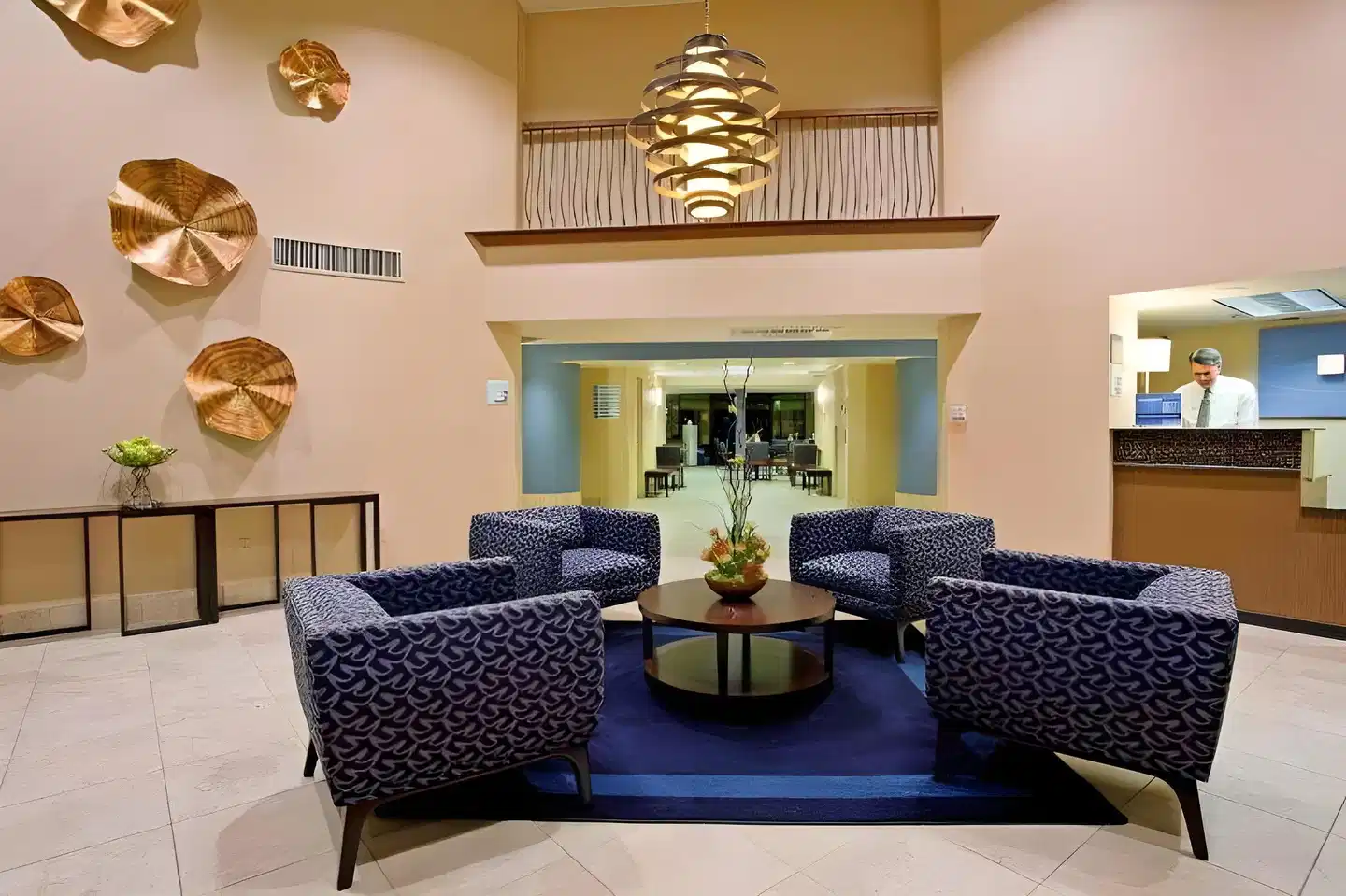 Holiday Inn Express Scottsdale North Lobby