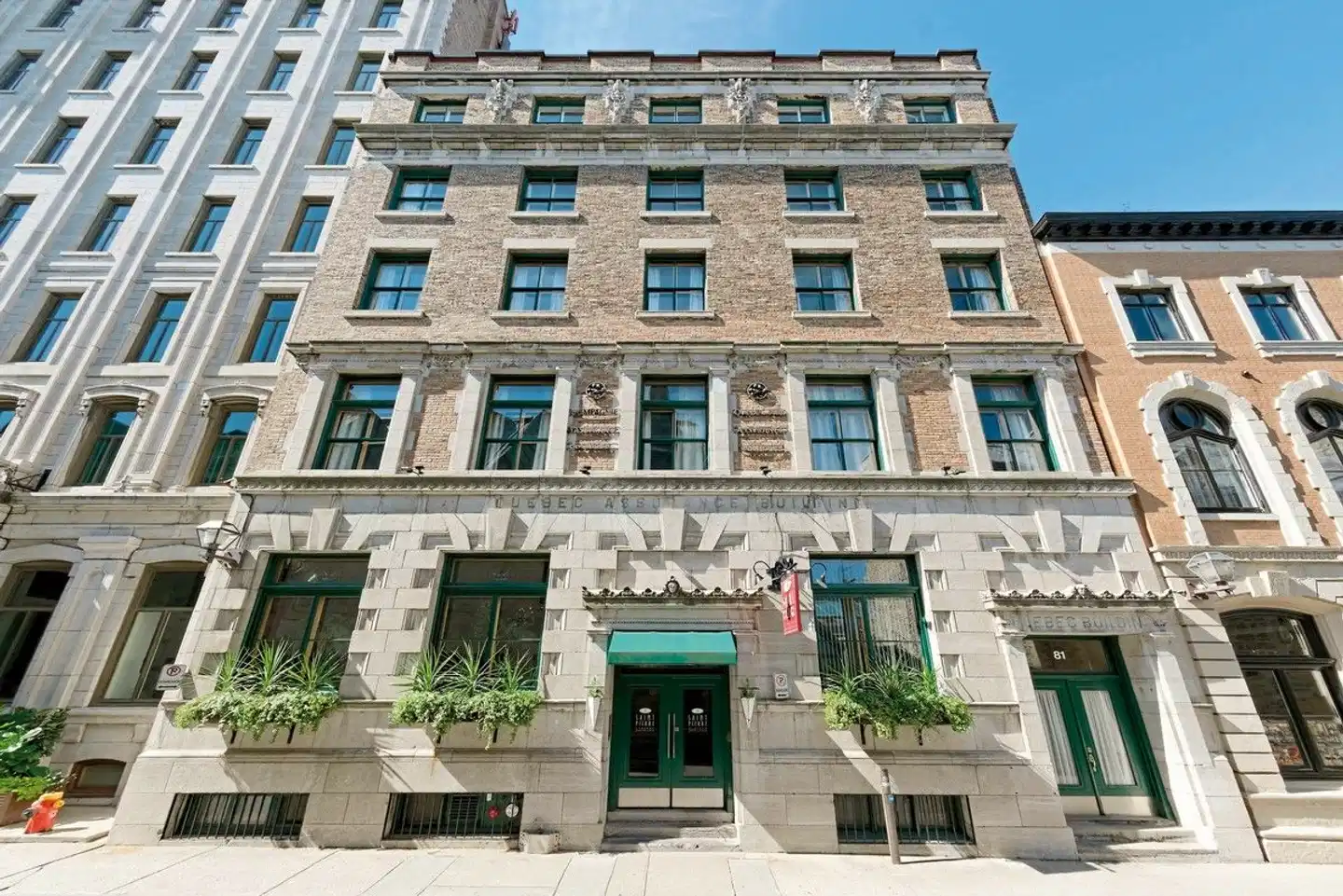 Auberge Saint Pierre Aussenansicht