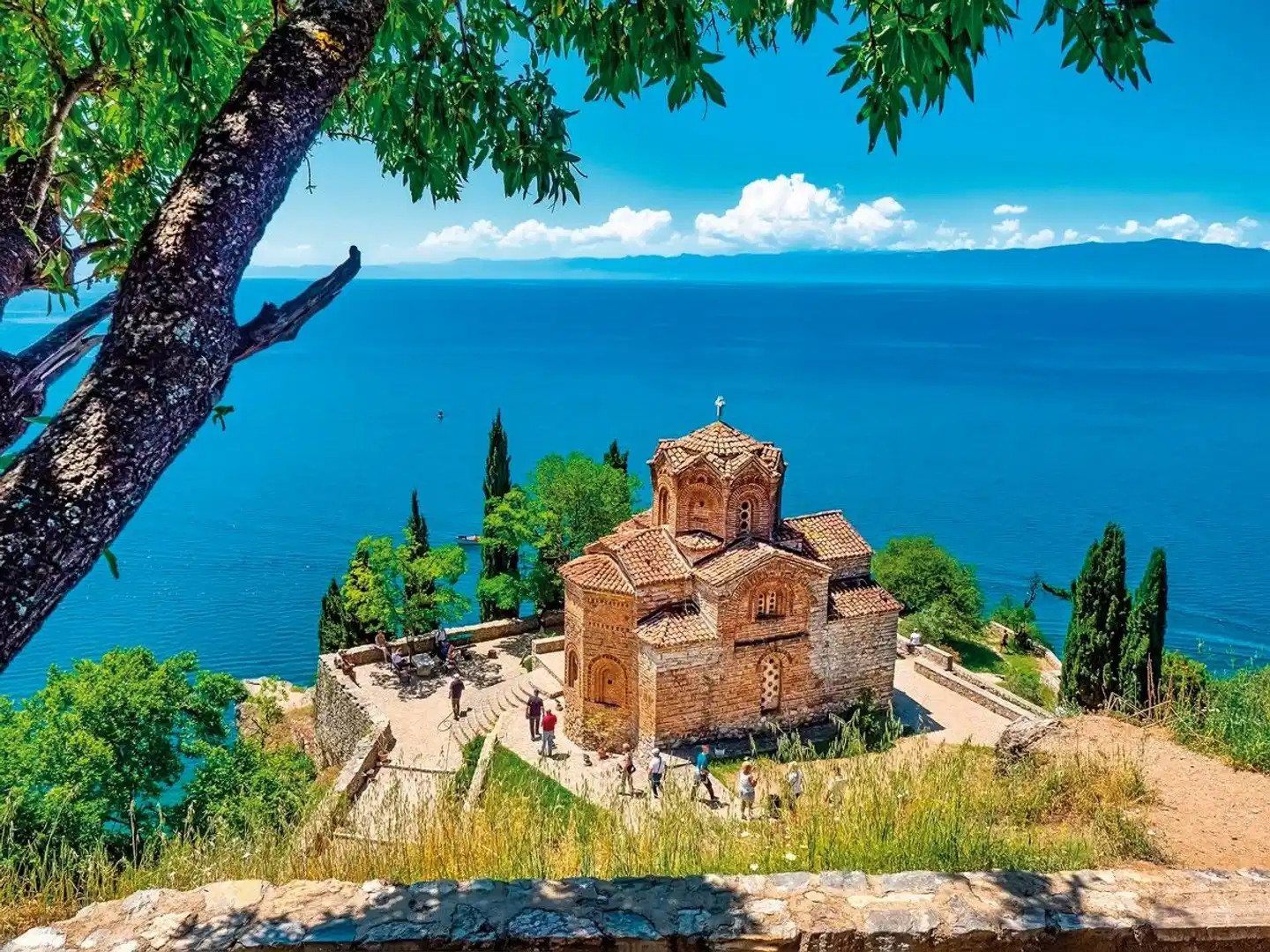 Albanien Rundreise & Baden Landschaft