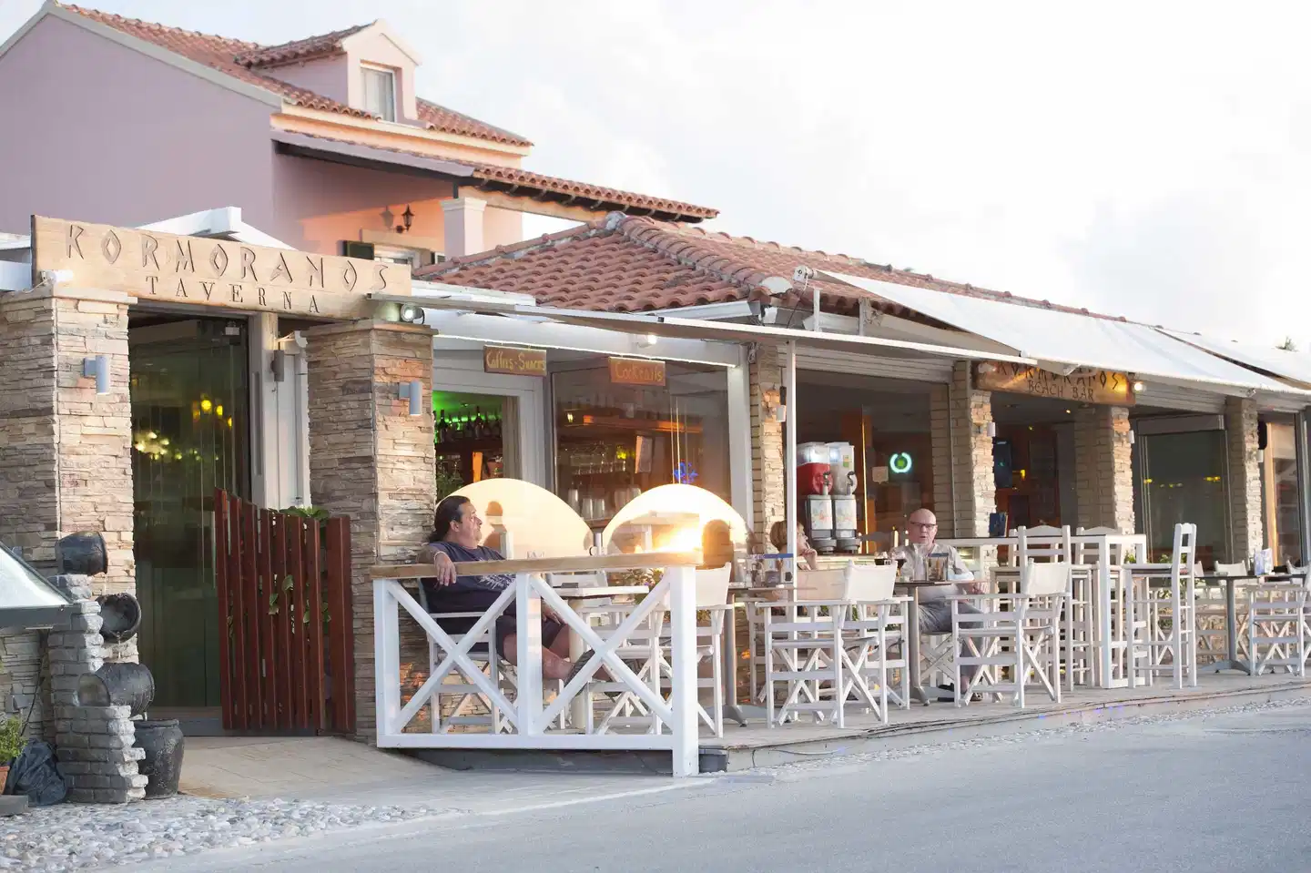 Kormoranos Hotel Bar