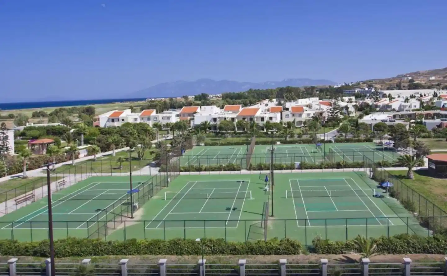 Kipriotis Village Resort Aussenansicht