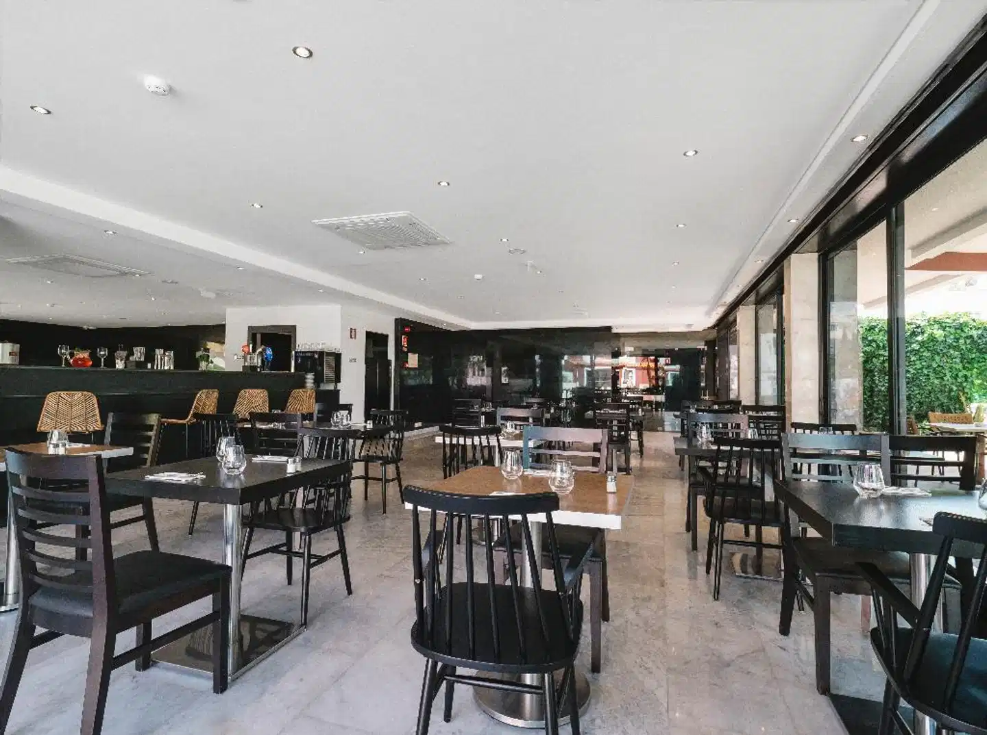 Topazio Vibe Restaurant