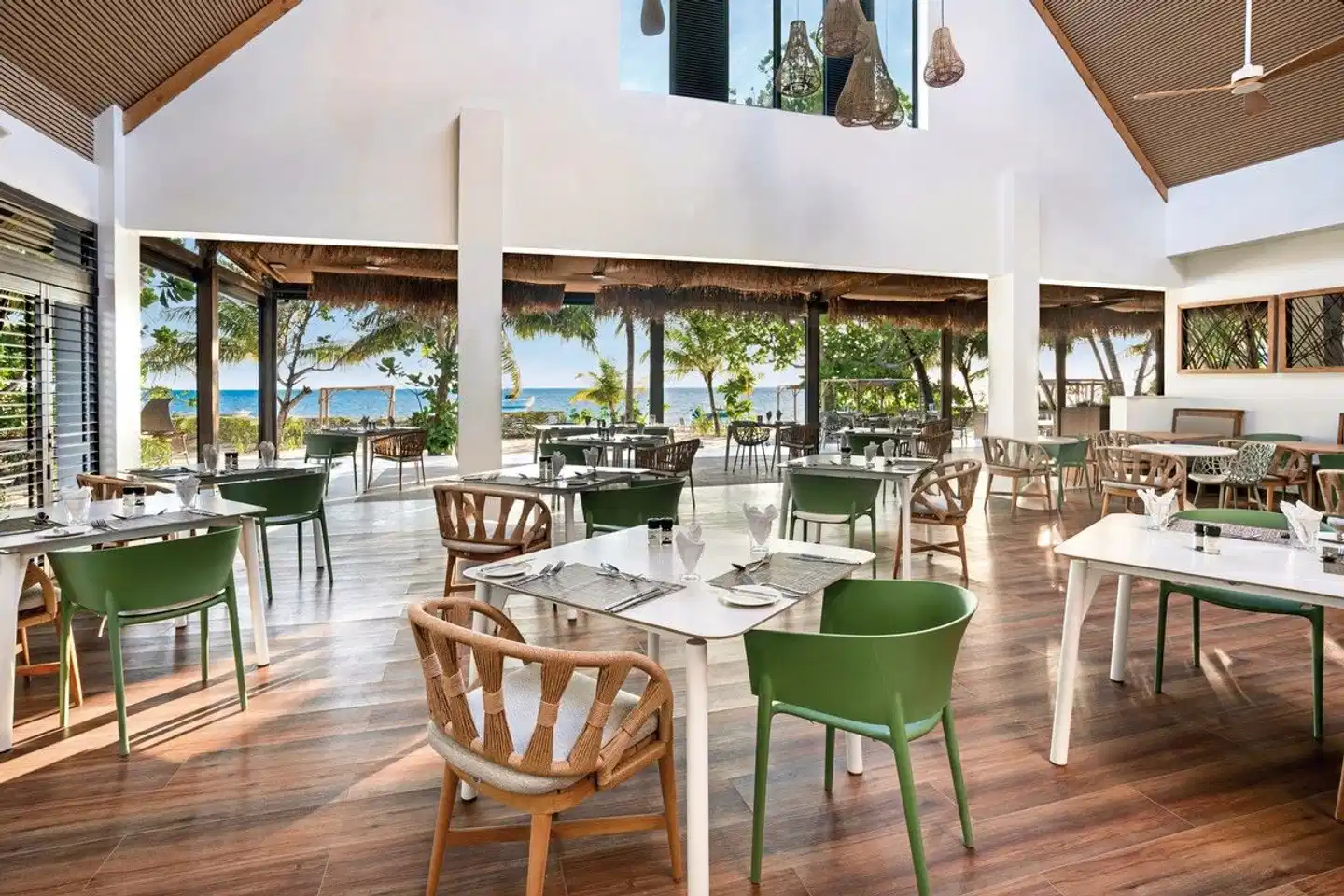 Indian Ocean Lodge RESTAURANT