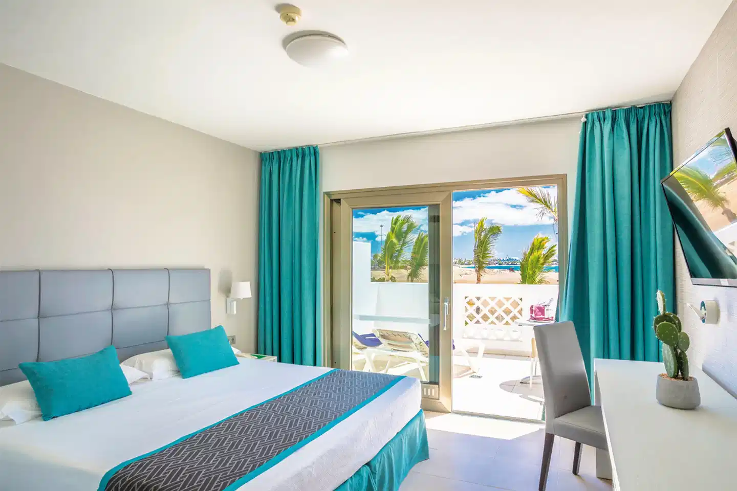 Las Costas ACCOMMODATION