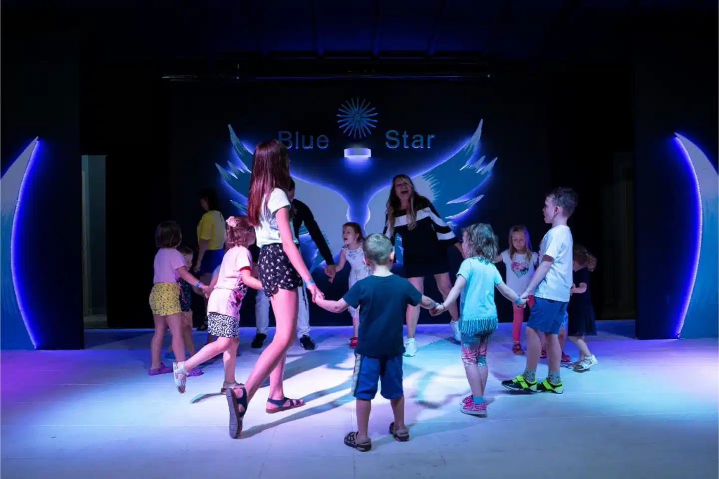 Blue Star Hotel Sport und Entertainment