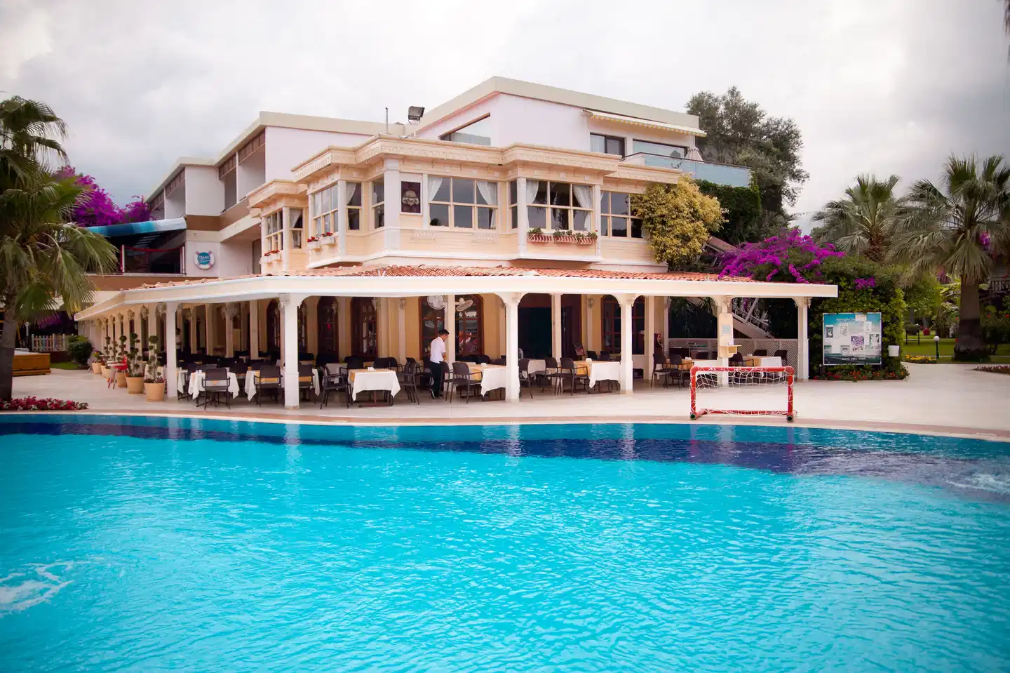 Club Boran Mare Beach Aussenansicht