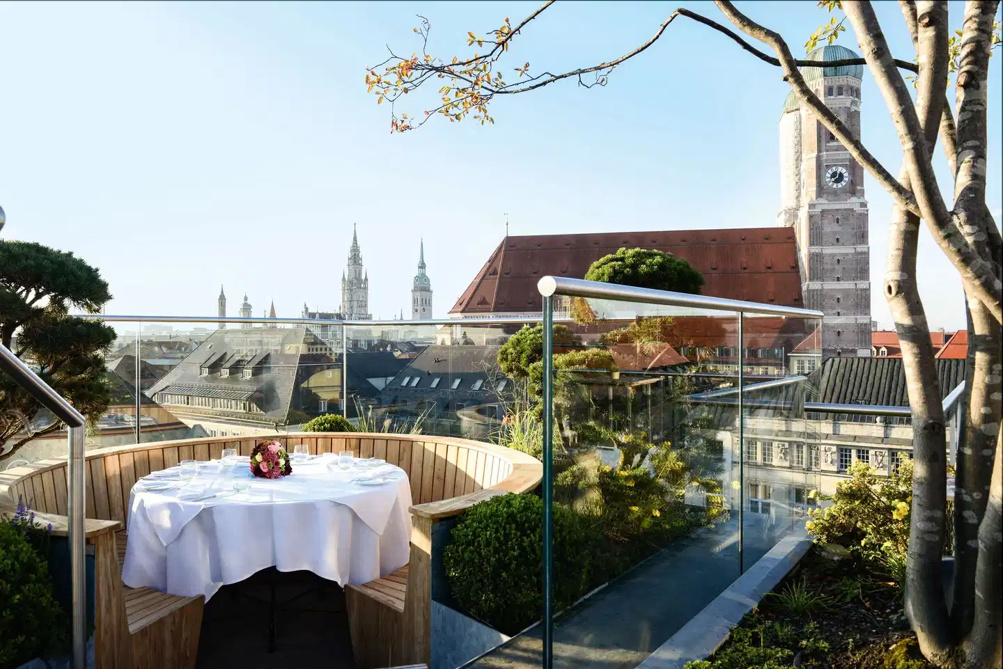 Bayerischer Hof Terrasse