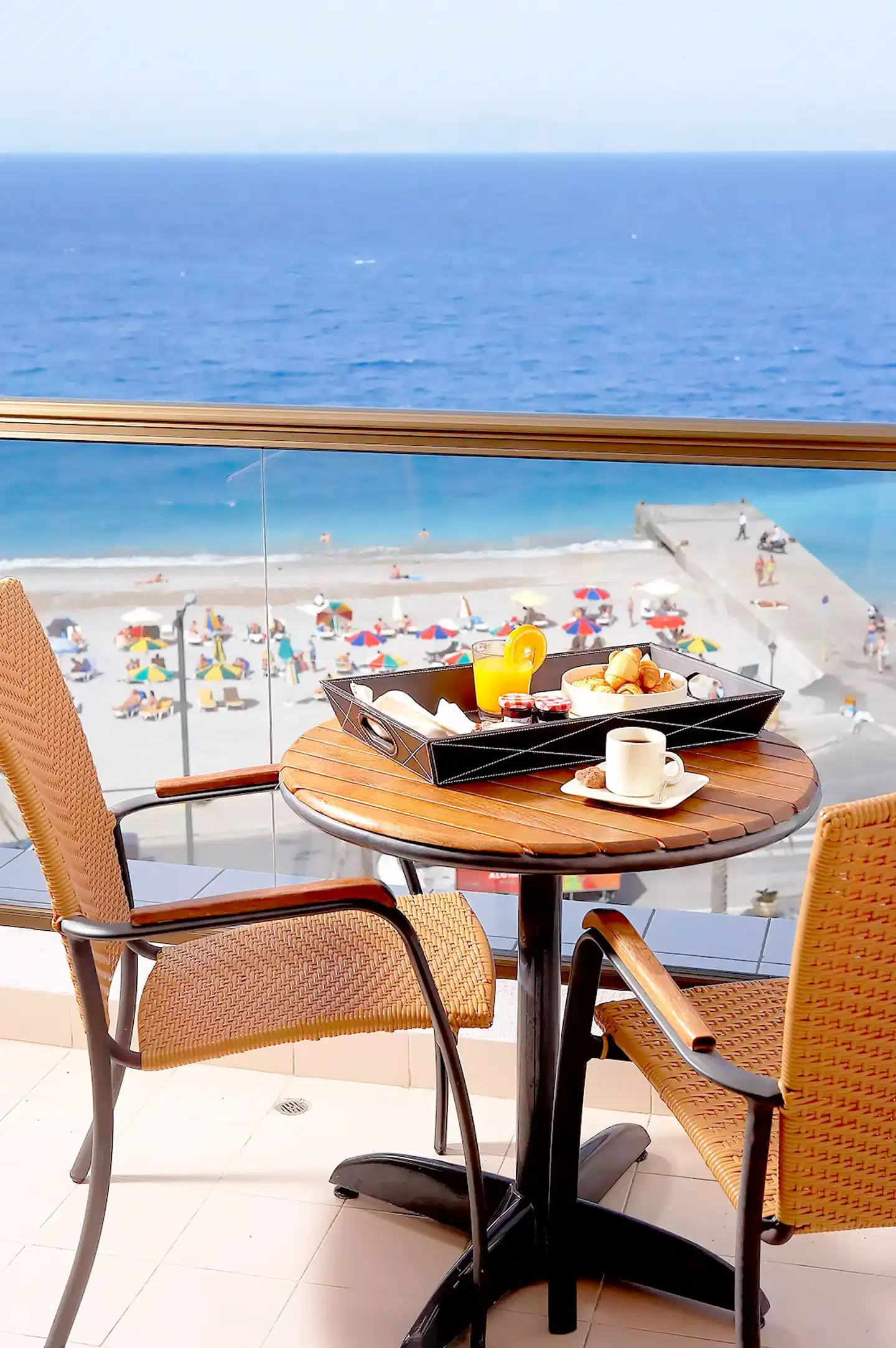 Blue Sky City Beach Terrasse