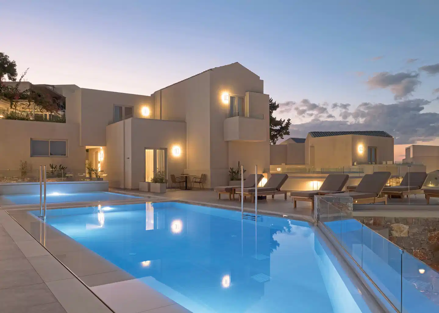 Galaxy Suites Boutique Resort Pool