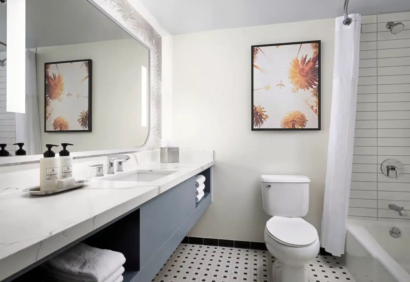 Sonesta Los Angeles Airport Badezimmer