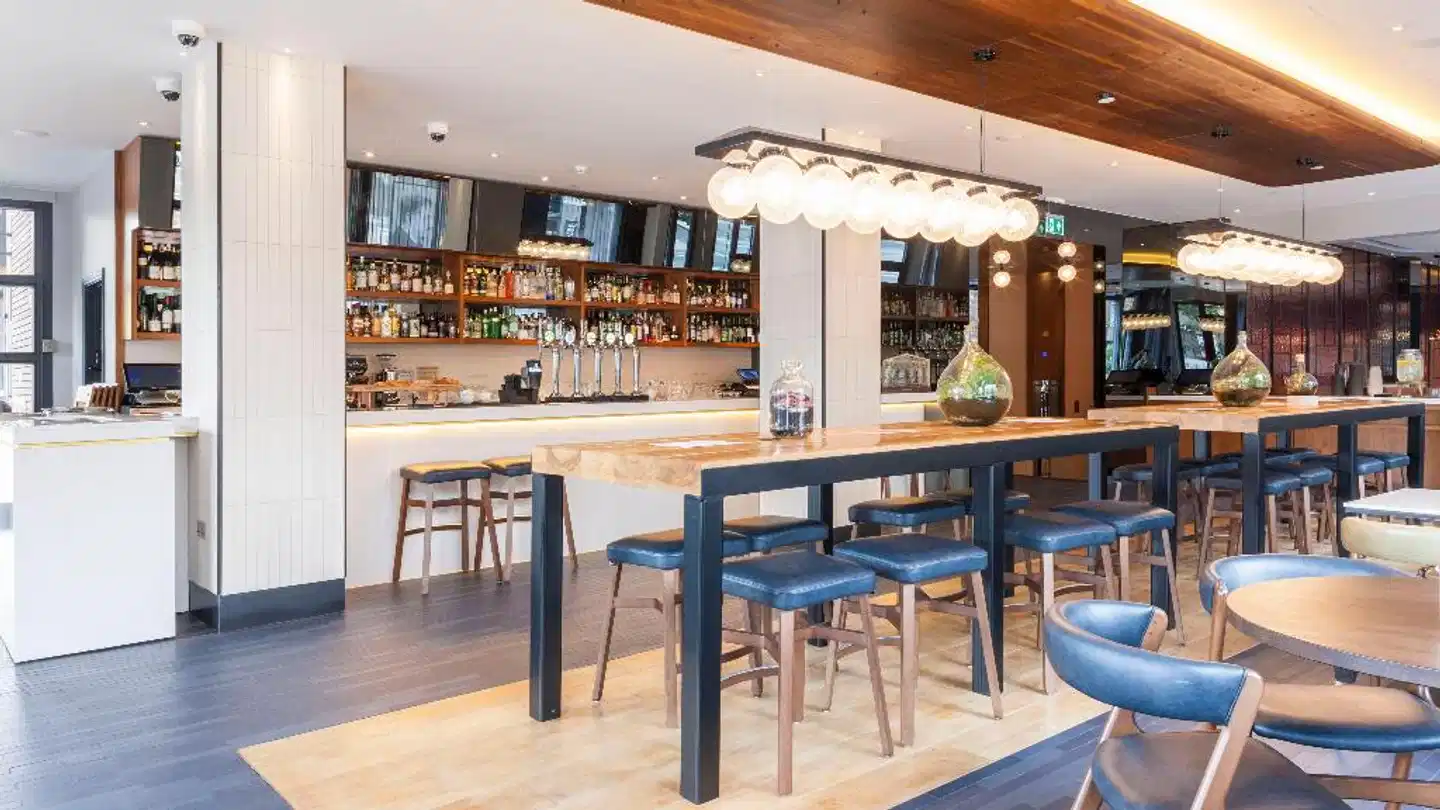 Crowne Plaza London - Kings Cross Bar