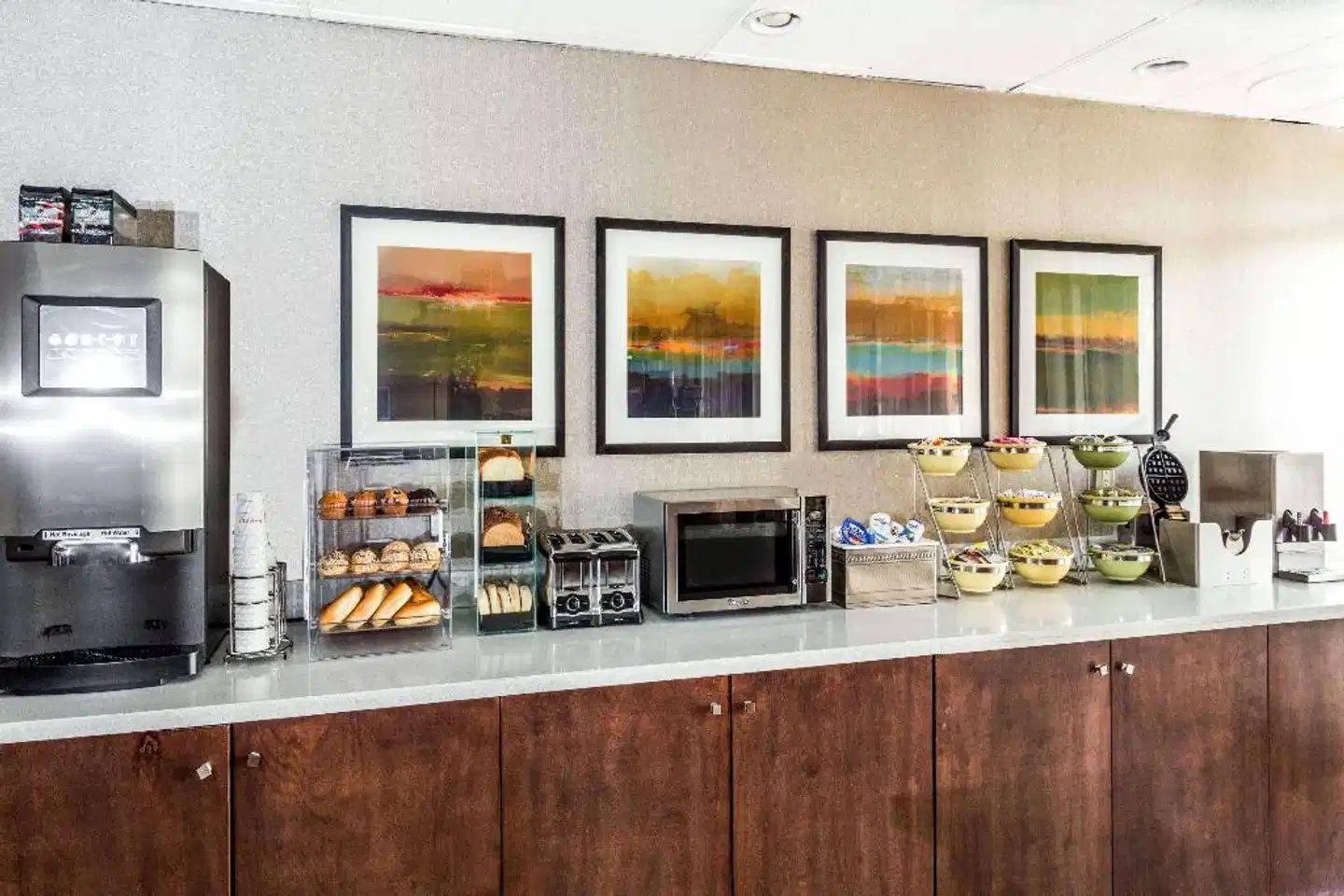 Ramada Salt Lake City North Temple Restaurant