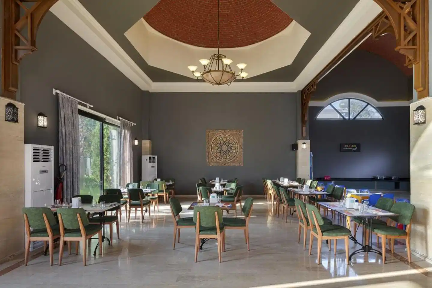 Selectum Colours Side Restaurant