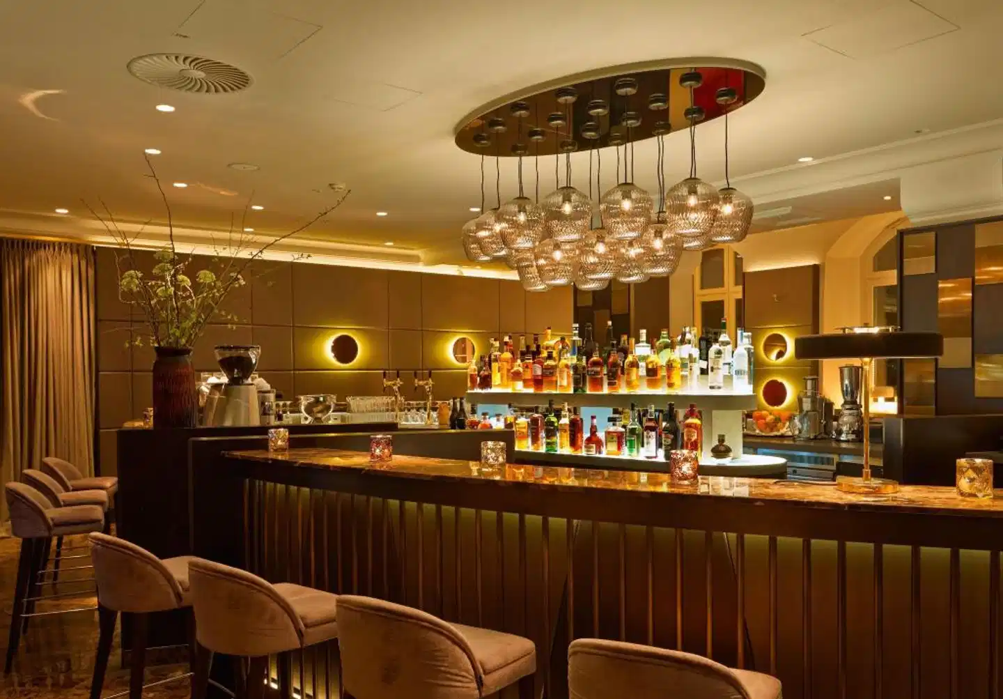 Gewandhaus Dresden, Autograph Collection Bar